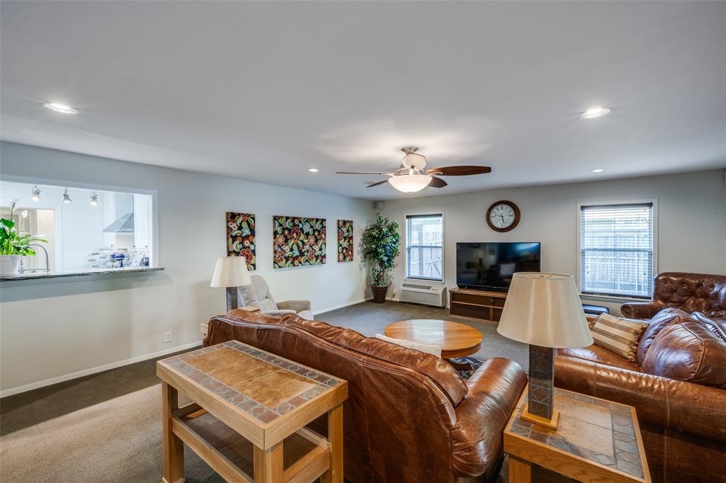 1027 Stanley Street Denton, TX 76201 - Photo 13 of 35 FAMILY ROOM JUST OFF OF KITCHEN~