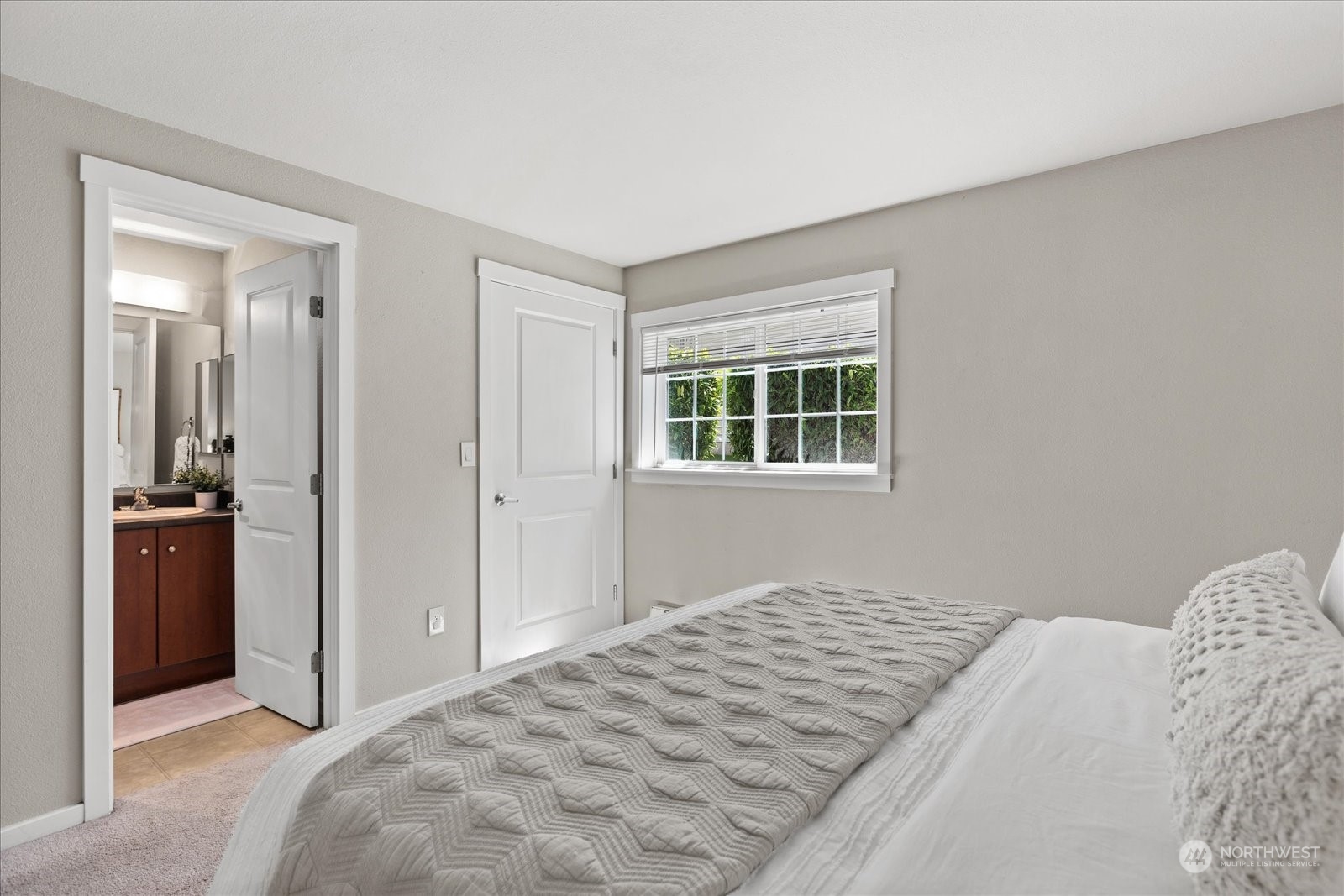 12404 East Gibson Road, Unit Q106 Everett, WA 98204 - Photo 15 of 36 Gallery Image 15