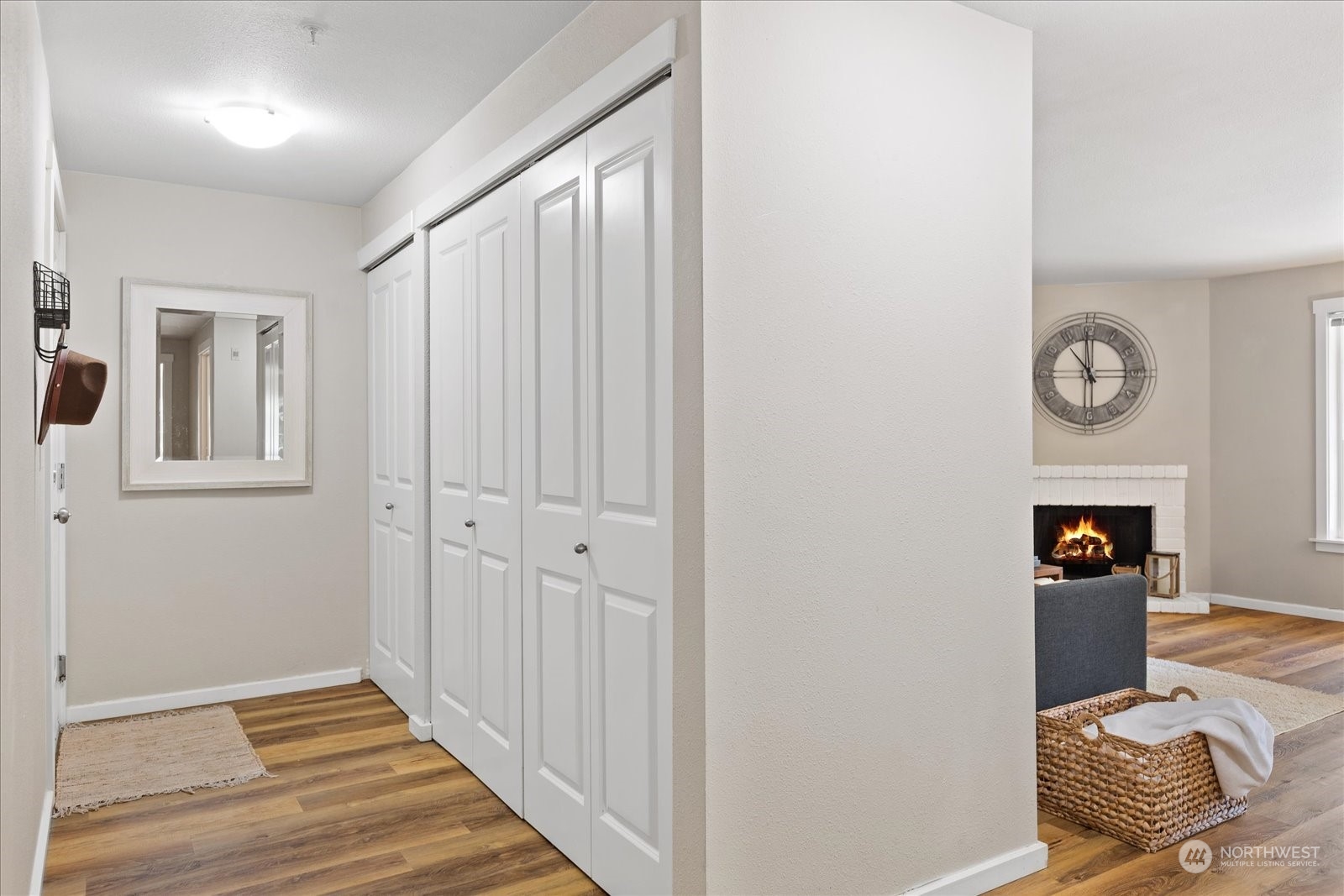 12404 East Gibson Road, Unit Q106 Everett, WA 98204 - Photo 2 of 36 Gallery Image 2