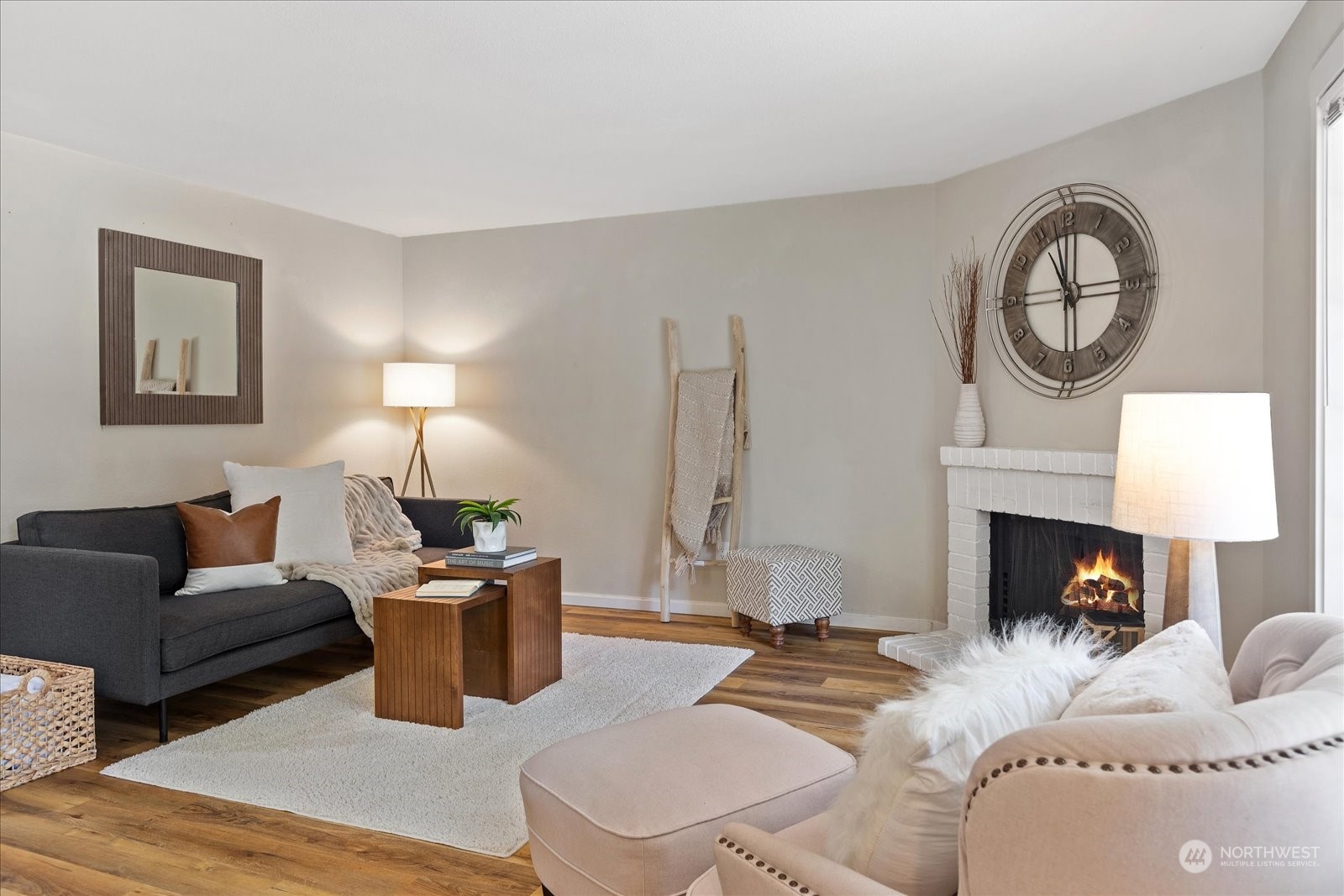 12404 East Gibson Road, Unit Q106 Everett, WA 98204 - Photo 5 of 36 Gallery Image 5