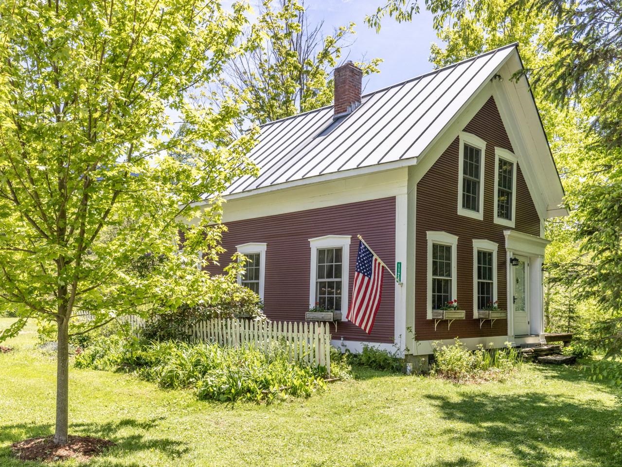 1128 Jerusalem Road Starksboro, VT 05443 - Photo 1 of 38