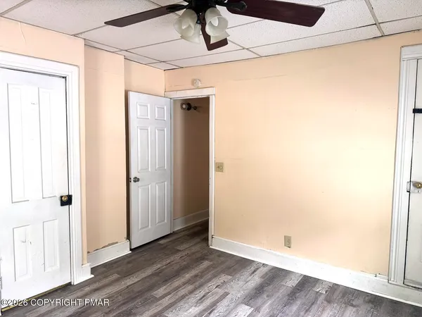 $1,700 | 609 George Street, Pen Argyl, PA 18072