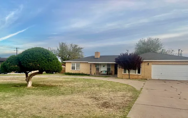 $299,500 | 4403 18th Street, Lubbock, TX 79407