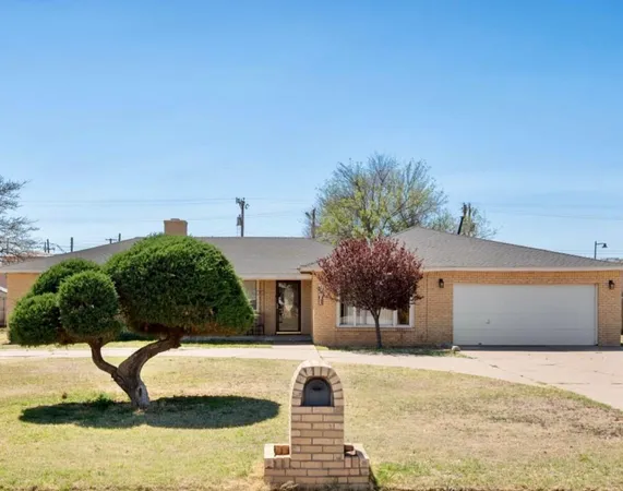 $299,500 | 4403 18th Street, Lubbock, TX 79407