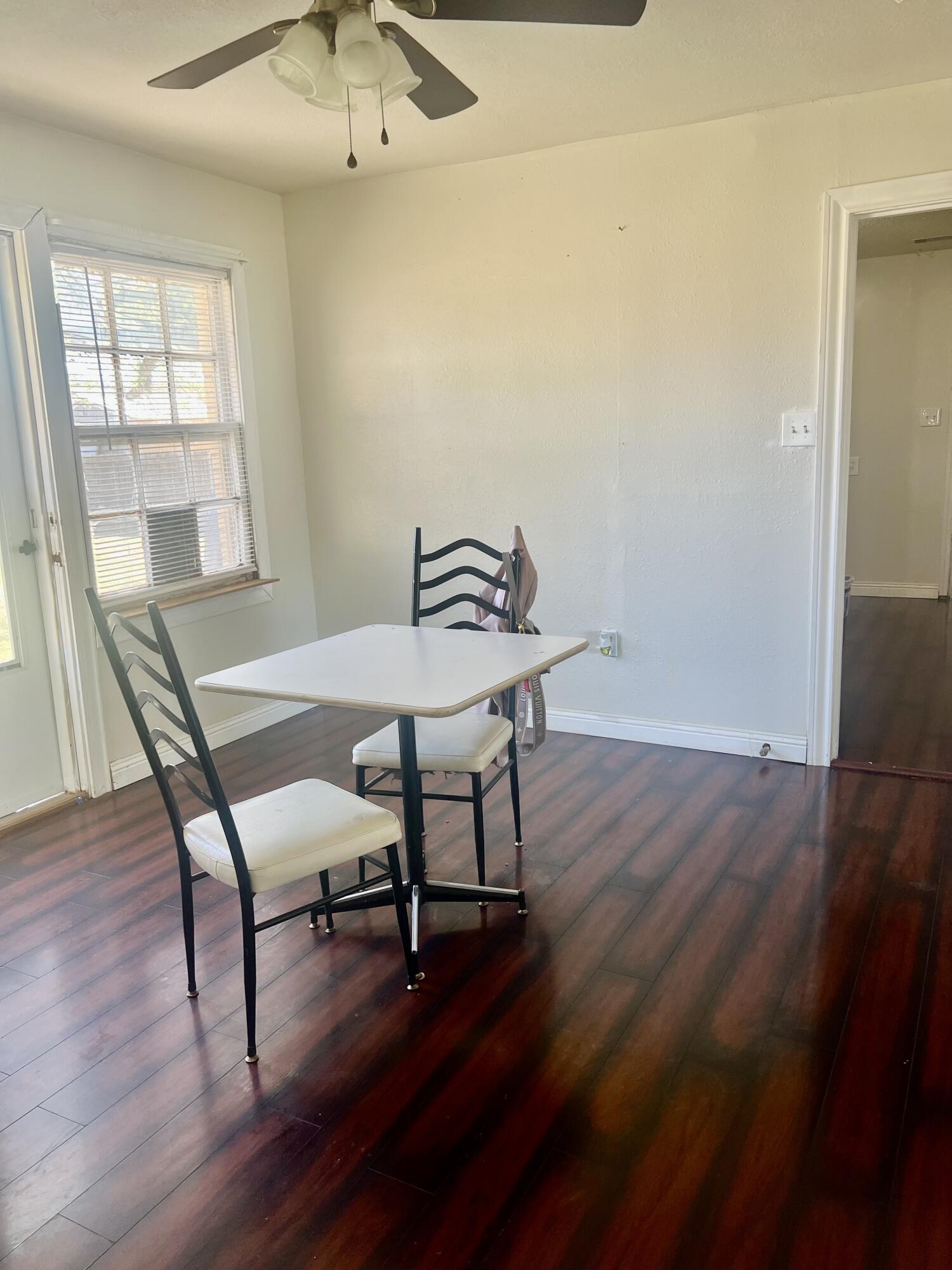 4403 18th Street Lubbock, TX 79407 - Photo 4 of 24 IMG_4331