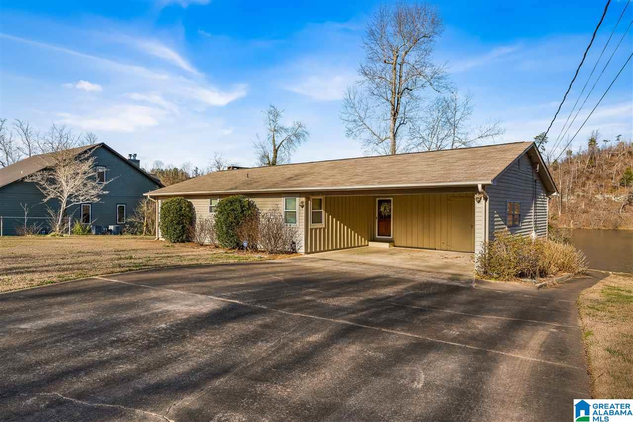 244 Lakeshore Lane Oneonta, AL 35121 - Photo 2 of 23