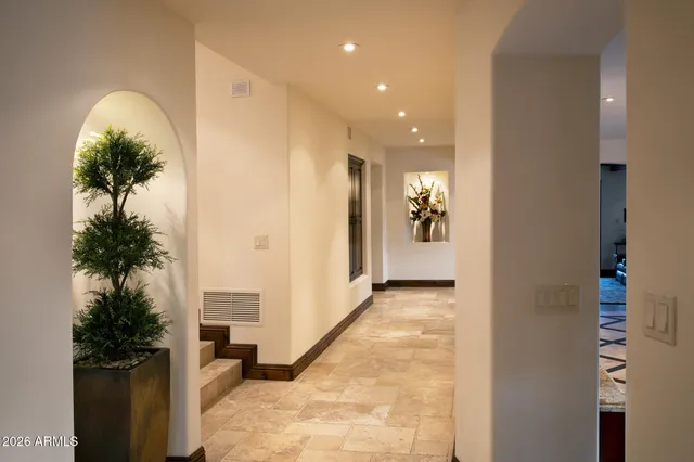 $3,995,900 | 4761 East Marston Drive, Paradise Valley, AZ 85253