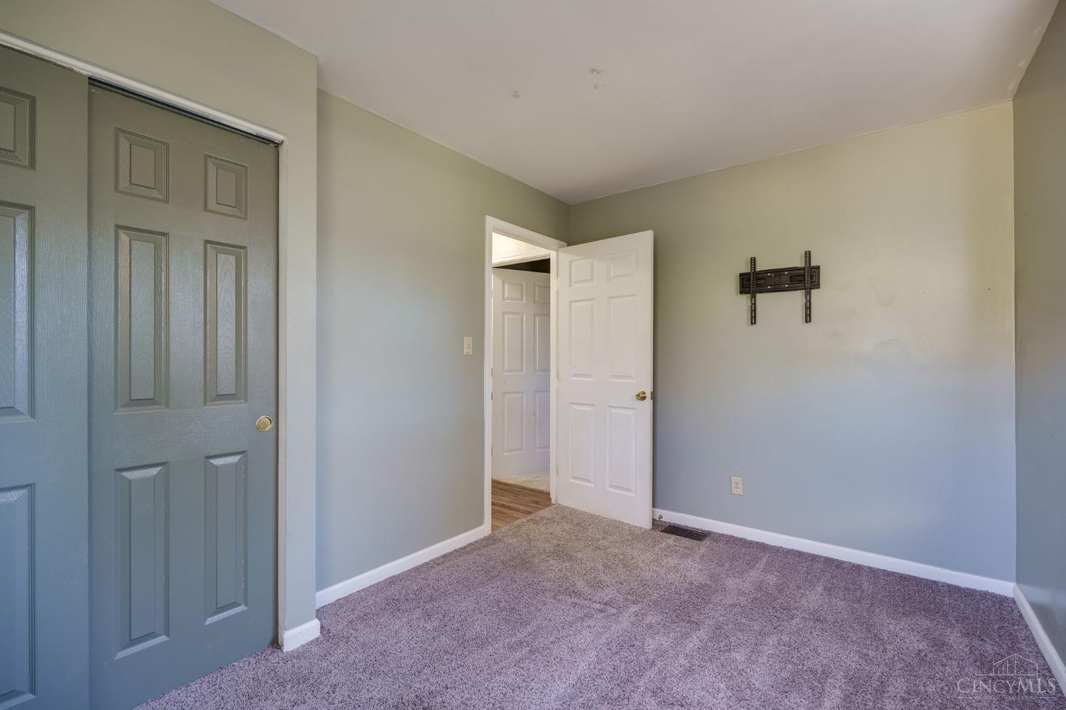 1370 Ross Hanover Road Hamilton, OH 45013 - Photo 21 of 41 Gallery Image 21