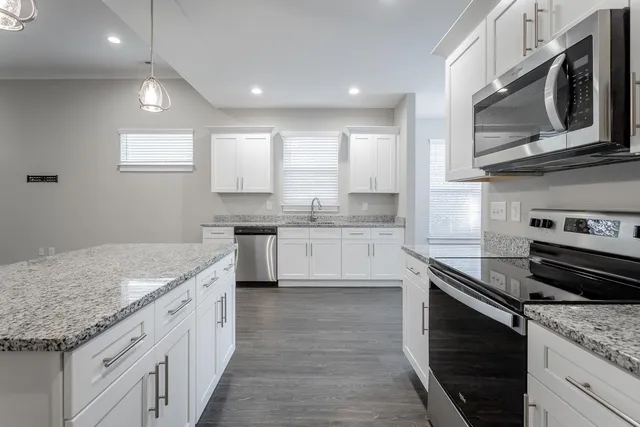 $2,700 | 8205 Double Eagle Court, Ooltewah, TN 37363