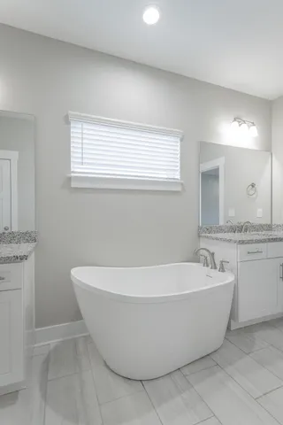 $2,700 | 8205 Double Eagle Court, Ooltewah, TN 37363