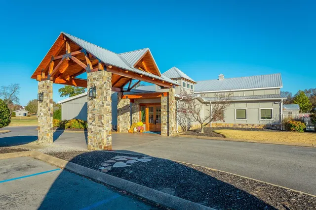 $2,700 | 8205 Double Eagle Court, Ooltewah, TN 37363