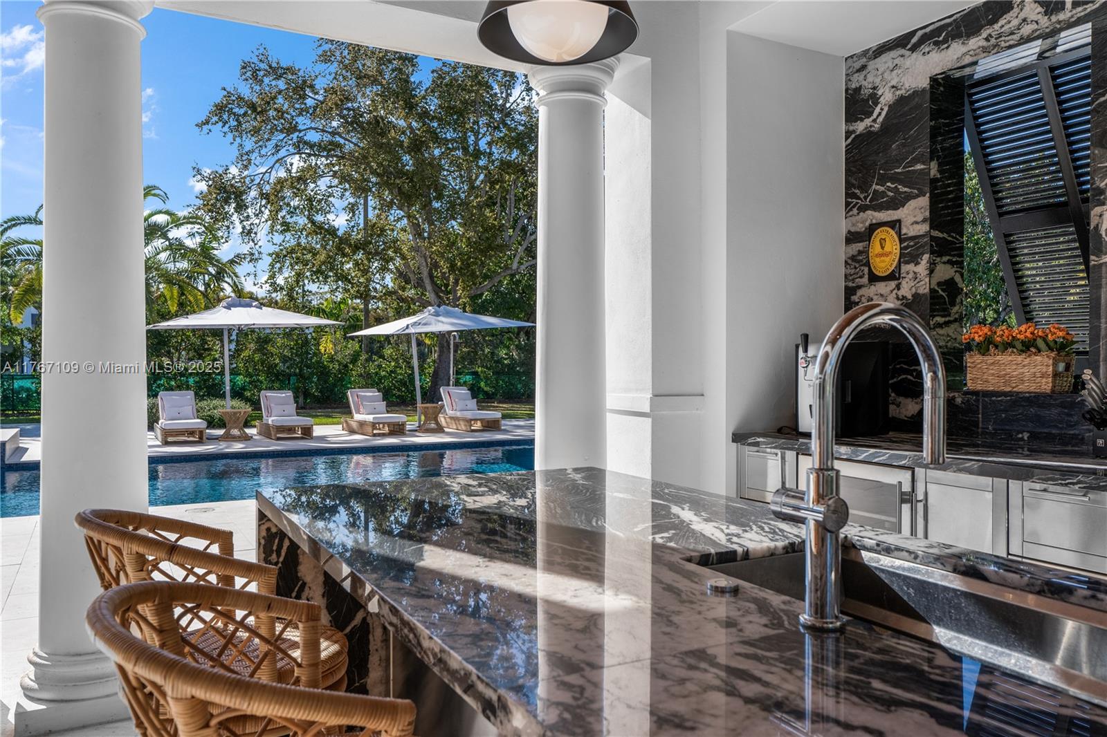 6575 Southwest 96th Street Pinecrest, FL 33156 - Photo 39 of 95