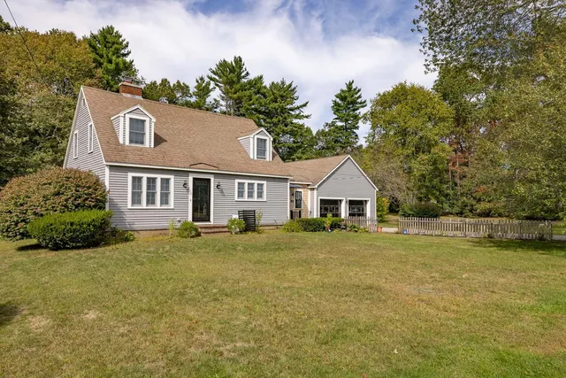 $635,000 | 49 South Road, North Hampton, NH 03862