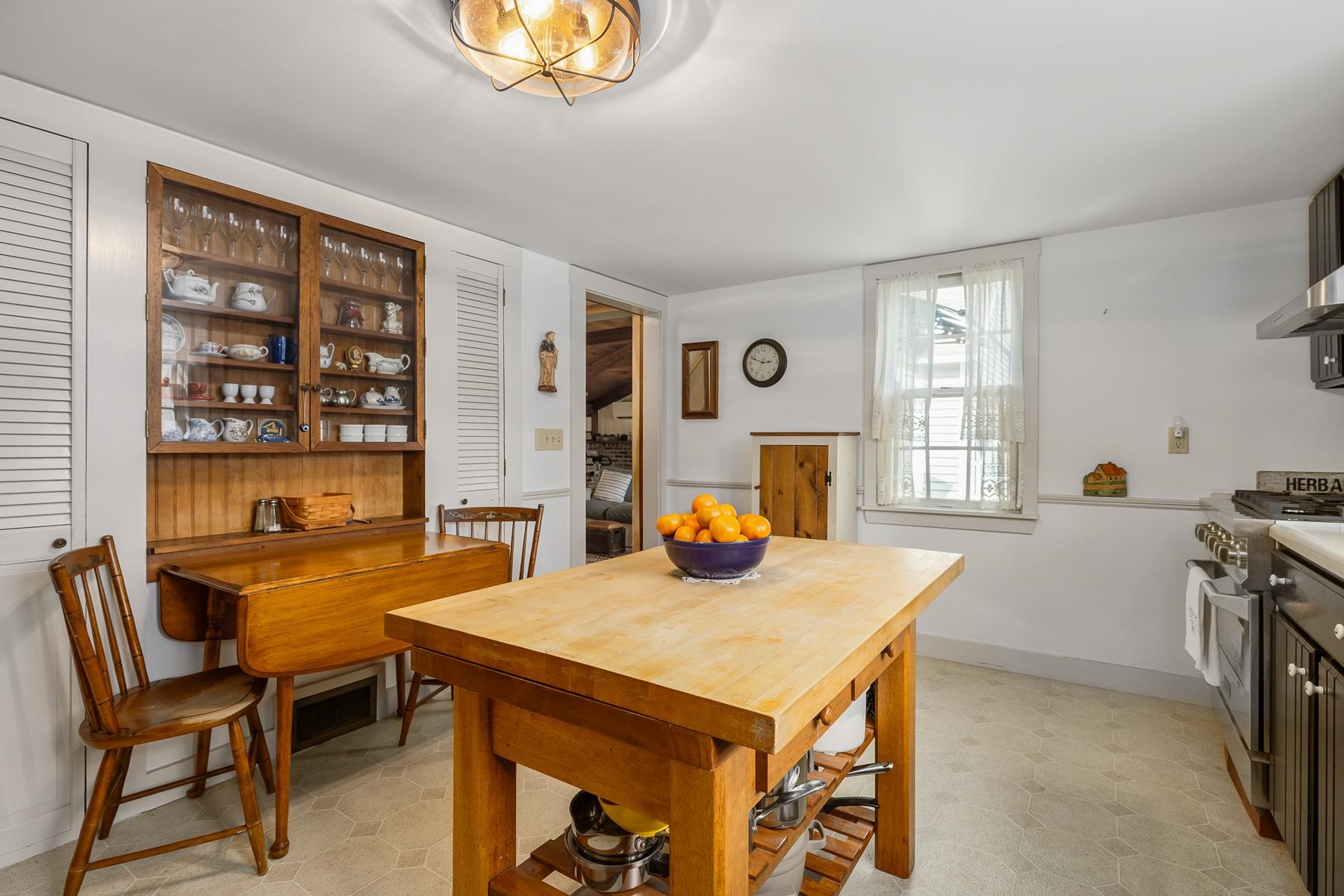 49 South Road North Hampton, NH 03862 - Photo 11 of 35