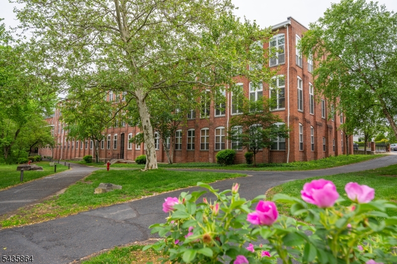 262 Main Street, Unit 204 Little Falls, NJ 07424 - Photo 18 of 23
