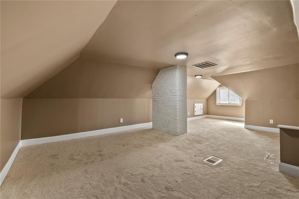 391 Vermont Avenue Rochester, PA 15074 - Photo 19 of 37 4th bedroom or bonus room