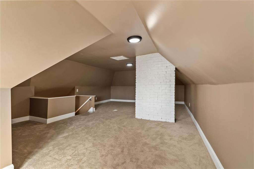 391 Vermont Avenue Rochester, PA 15074 - Photo 20 of 37 4th bedroom or bonus room