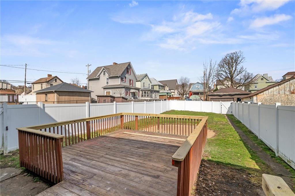 391 Vermont Avenue Rochester, PA 15074 - Photo 27 of 37 Vinyl Privacy fence ... parking behind fence at end of yard in alley