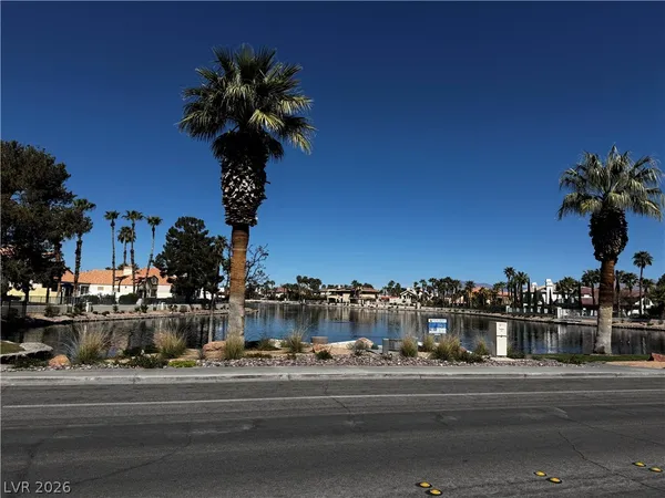 $2,950 | 8248 Dolphin Bay Court, Las Vegas, NV 89128
