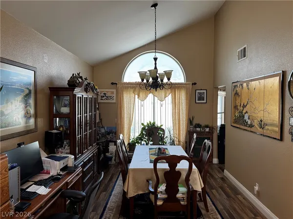 $2,950 | 8248 Dolphin Bay Court, Las Vegas, NV 89128