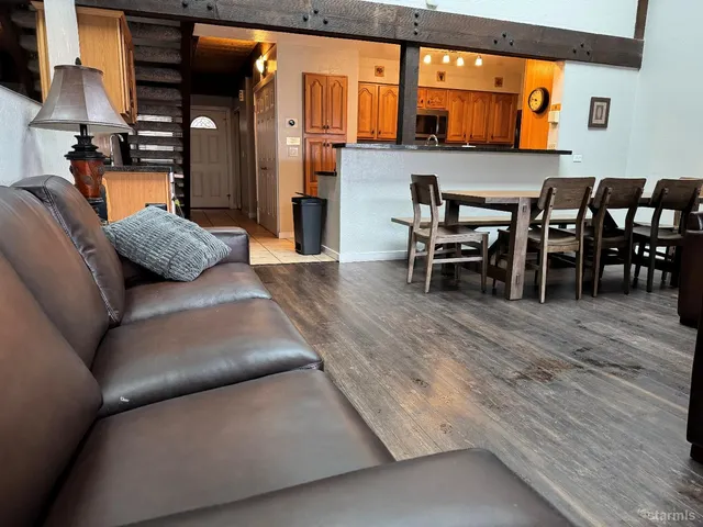 $2,250,000 | 3535 Lake Tahoe Boulevard, Unit 626, South Lake Tahoe, CA 96150