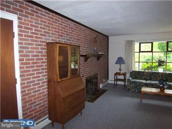 1812 Steuben Road Reading, PA 19602 - Photo 5 of 12