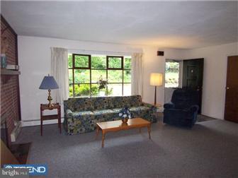 1812 Steuben Road Reading, PA 19602 - Photo 6 of 12