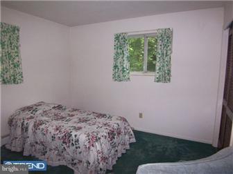 1812 Steuben Road Reading, PA 19602 - Photo 8 of 12