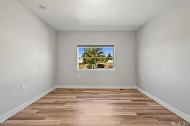 a view of a window in a room