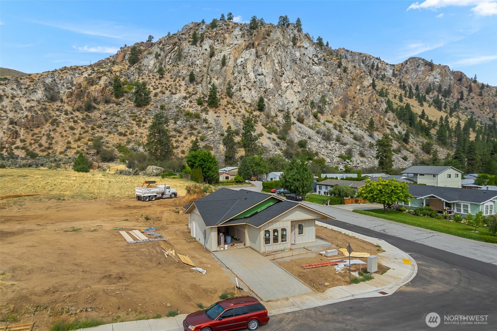 14898 Red Delicious Street Entiat, WA 98822 - Photo 4 of 25