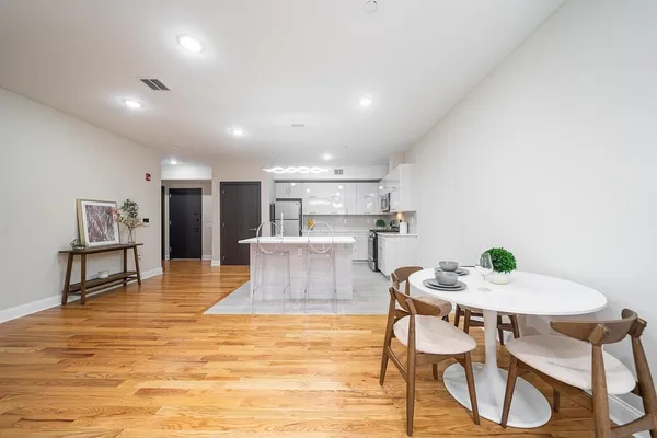 $3,200 | 65 Storms Avenue, Unit 202, Jersey City, NJ 07306