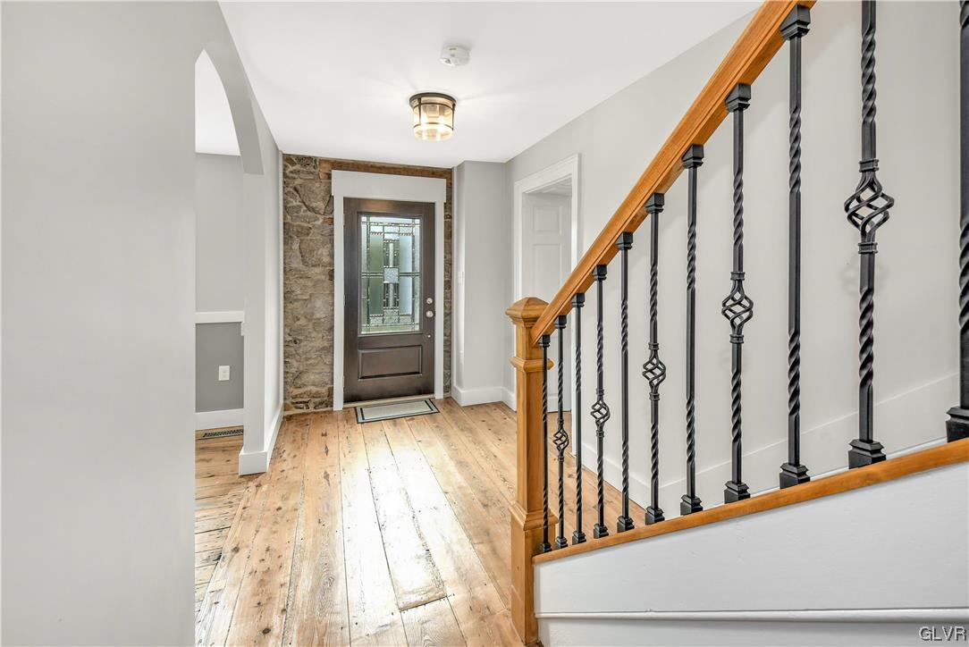 3674 Bleiler Road Emmaus, PA 18049 - Photo 7 of 39 Gallery Image 7