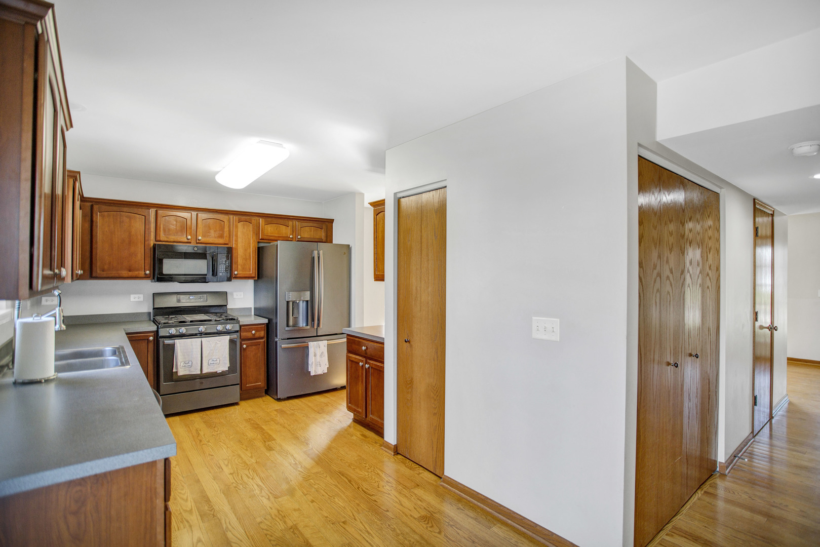 2650 Hennig Road Hampshire, IL 60140 - Photo 8 of 29 Gallery Image 8