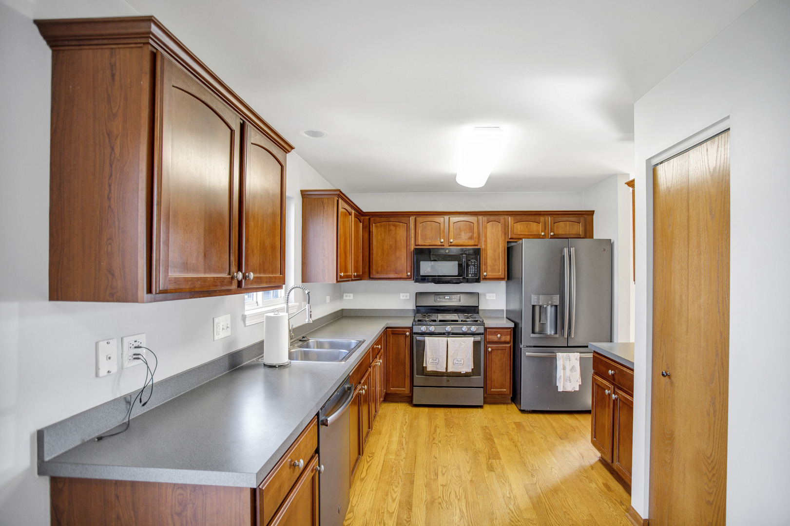 2650 Hennig Road Hampshire, IL 60140 - Photo 9 of 29 Gallery Image 9