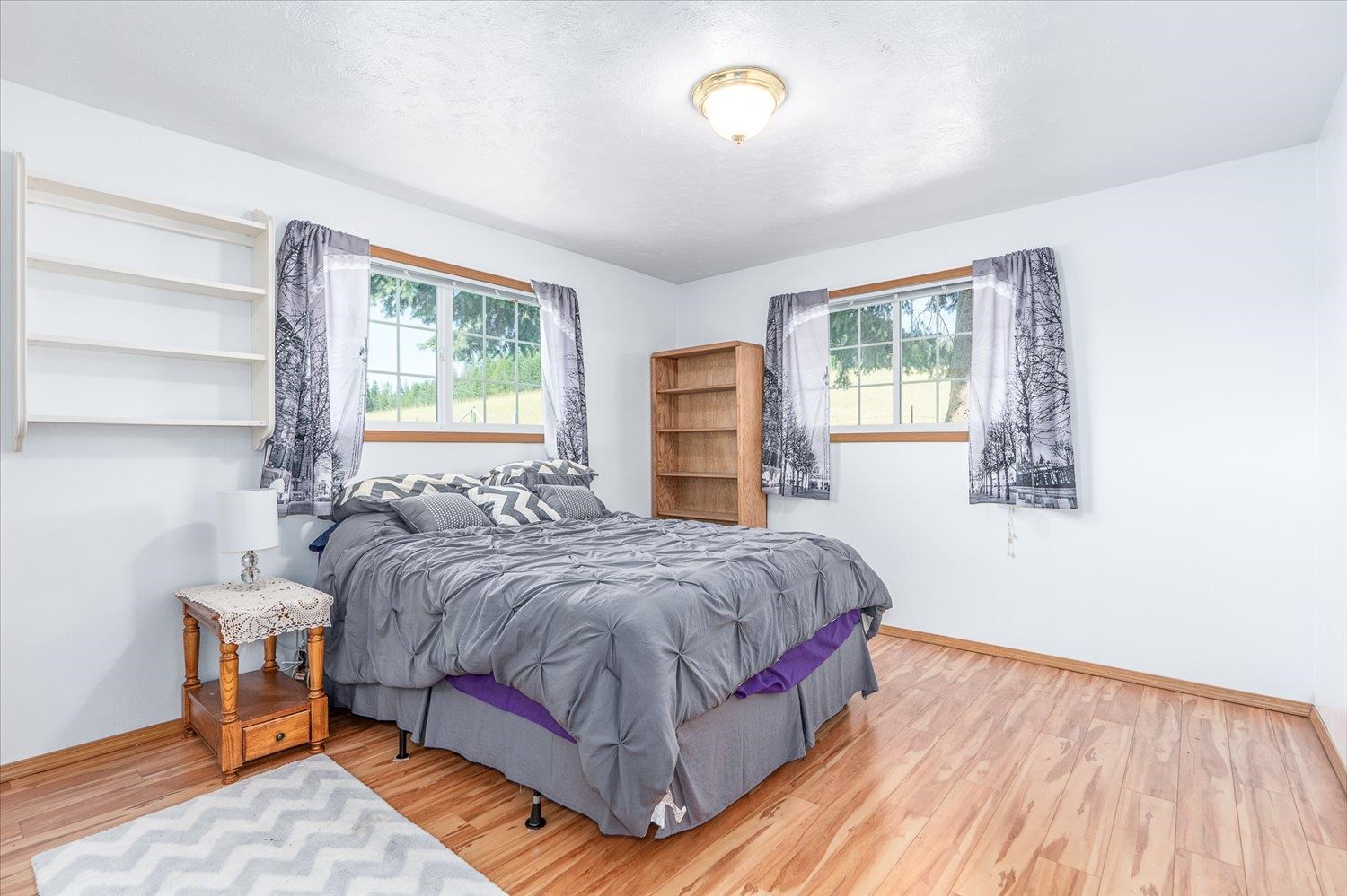 4355 Whittier Road Clayton, WA 99110 - Photo 11 of 43