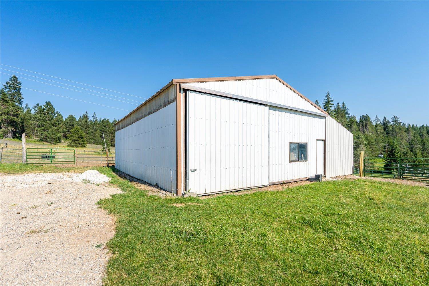 4355 Whittier Road Clayton, WA 99110 - Photo 23 of 43
