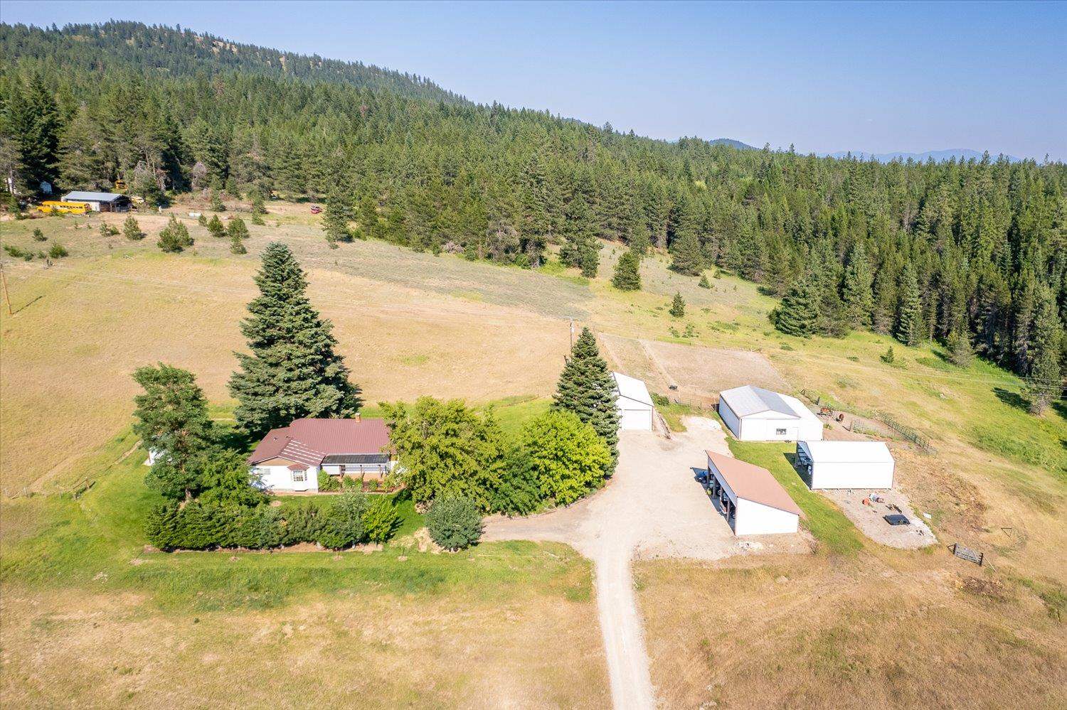4355 Whittier Road Clayton, WA 99110 - Photo 37 of 43
