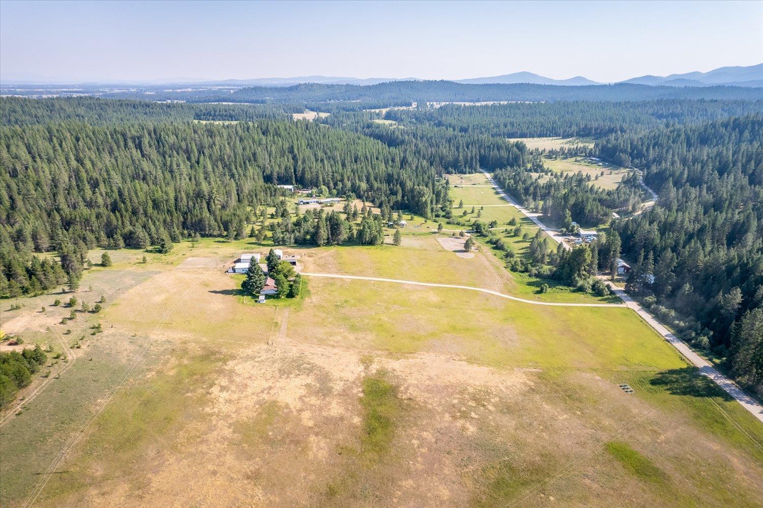 4355 Whittier Road Clayton, WA 99110 - Photo 40 of 43