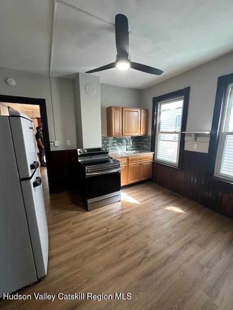 945 Broadway Rensselaer, NY 12144 - Photo 5 of 12 IMG_5141