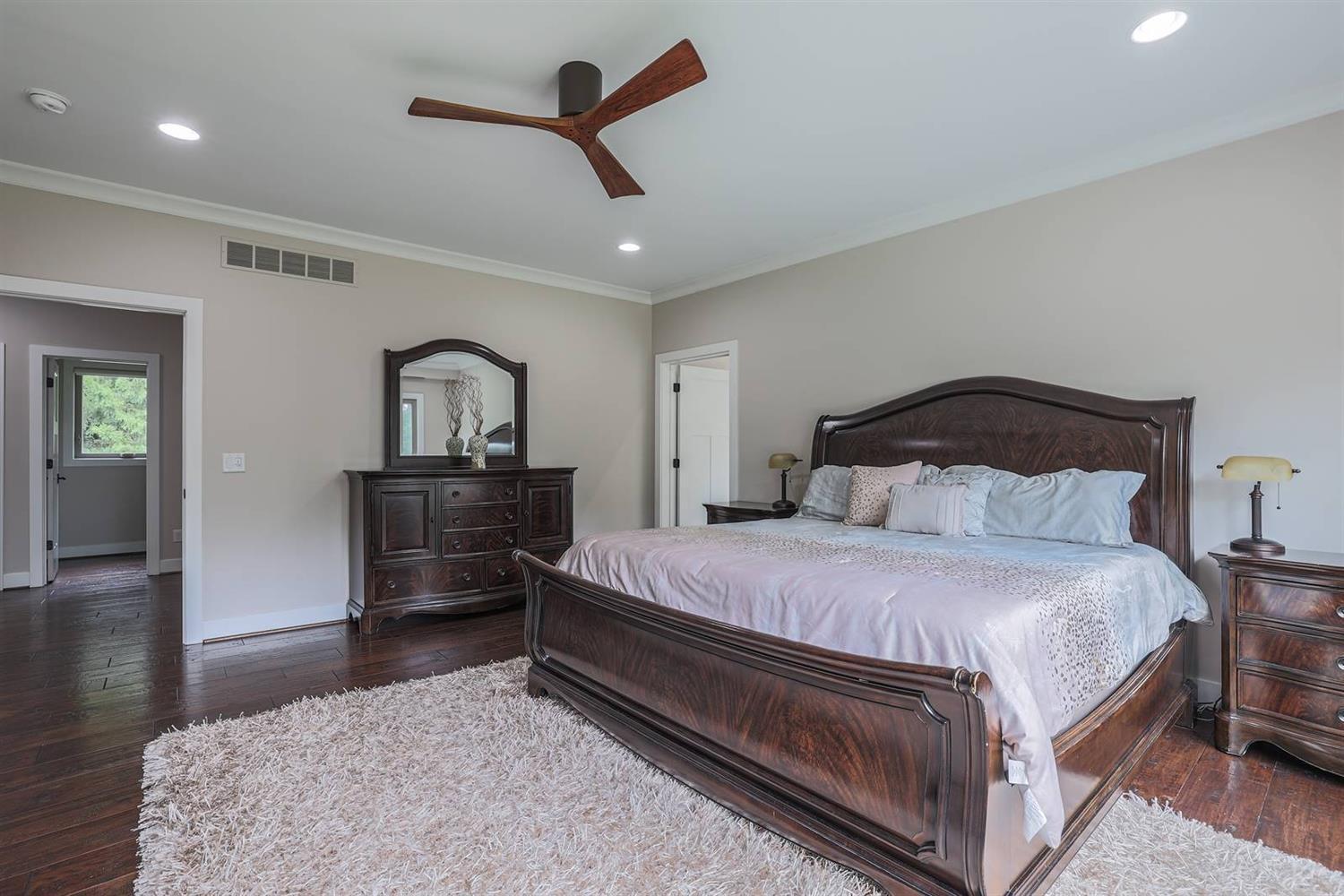 6225 Hawk Ridge Lane Cincinnati, OH 45243 - Photo 16 of 47