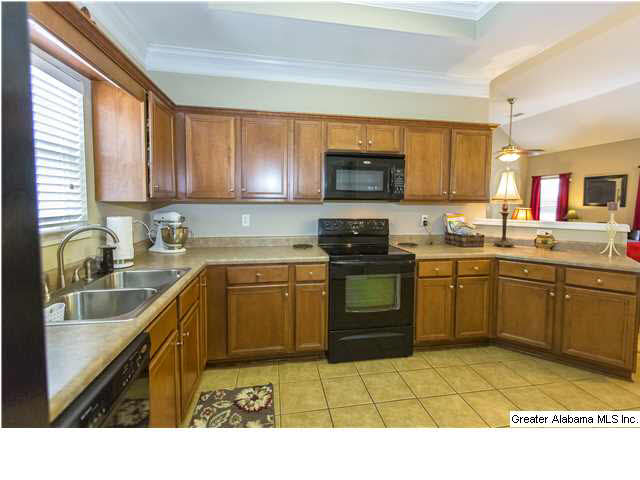177 Highview Cove Pelham, AL 35124 - Photo 9 of 24