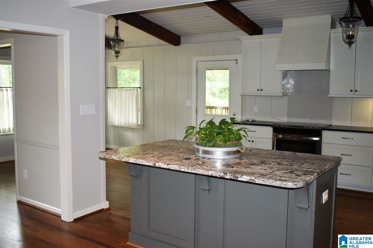 4437 Cahaba River Road Birmingham, AL 35243 - Photo 3 of 50