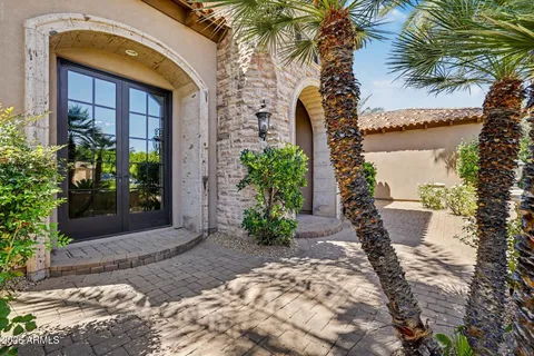 $2,200,000 | 3937 East Menlo Circle, Mesa, AZ 85215