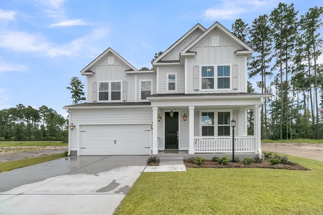 $579,990 | 747 Maynard Lane, Summerville, SC 29486