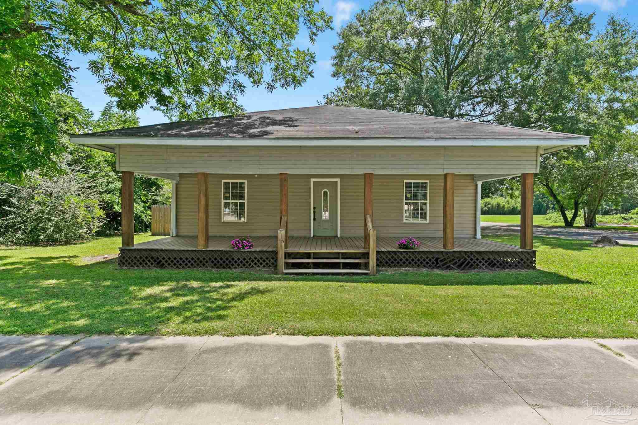 211 South Presley Street Atmore, AL 36502 - Photo 1 of 52