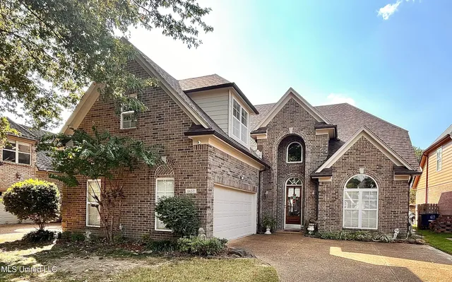 $332,900 | 6459 Cheyenne Drive, Olive Branch, MS 38654