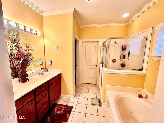 $332,900 | 6459 Cheyenne Drive, Olive Branch, MS 38654