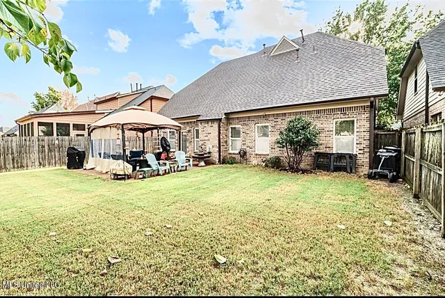 $332,900 | 6459 Cheyenne Drive, Olive Branch, MS 38654