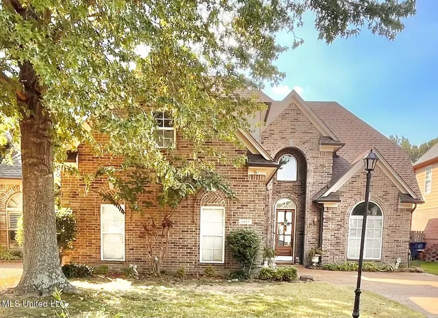 $332,900 | 6459 Cheyenne Drive, Olive Branch, MS 38654