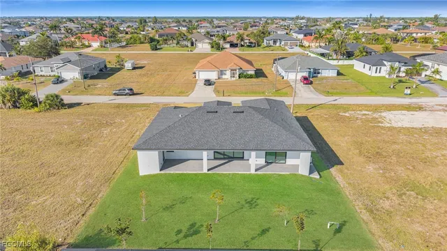 $460,000 | 1521 Northwest 37th Avenue, Cape Coral, FL 33993